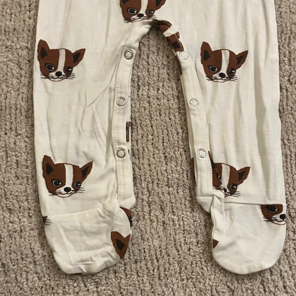 Kate Quinn Cream Footie with Brown Dog Pattern - Picture 4 of 6